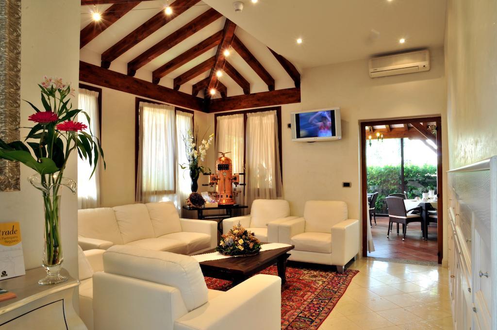 Hotel Ferro Di Cavallo Pavullo nel Frignano Extérieur photo